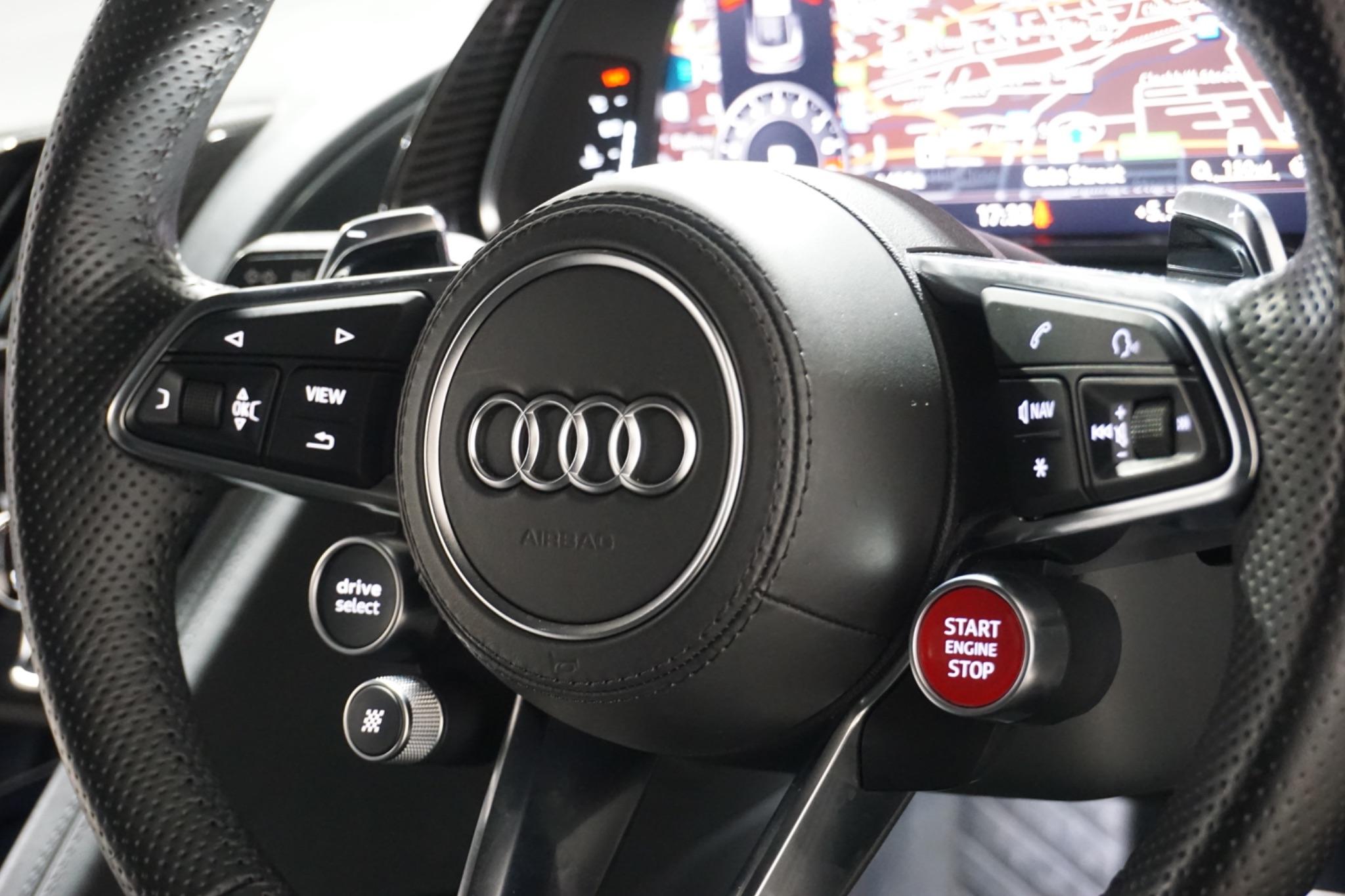Audi R8 5.2 FSI V10 Performance Edition S Tronic quattro Euro 6 (s/s) 2dr